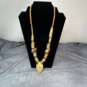 Vintage Necklace Jewelry Carved African Theme Elephant Fish Leaf Pendant 14"